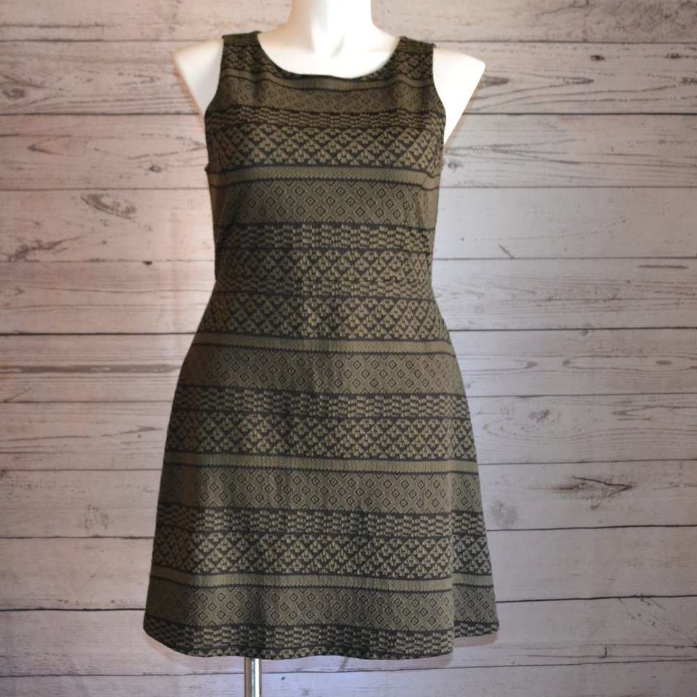 Apt 9 Olive Green Black Geometric Dress L